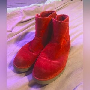 Red short Uggs size 9.5